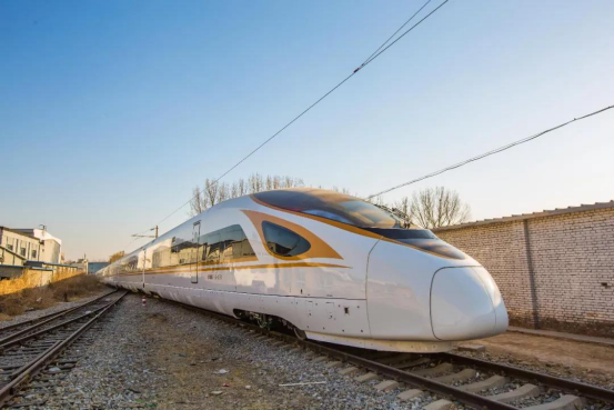 8月8日起提速 复兴号高铁将以350公里时速在京津城际开跑