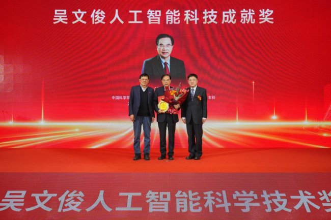 1774620152706727.jpeg image9_sm.jpeg